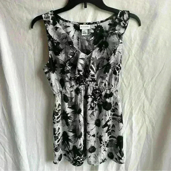 Motherhood Maternity V-Neck Tank Black/White Art Deco Floral w/ Ruffles Size S - Picture 1 of 3